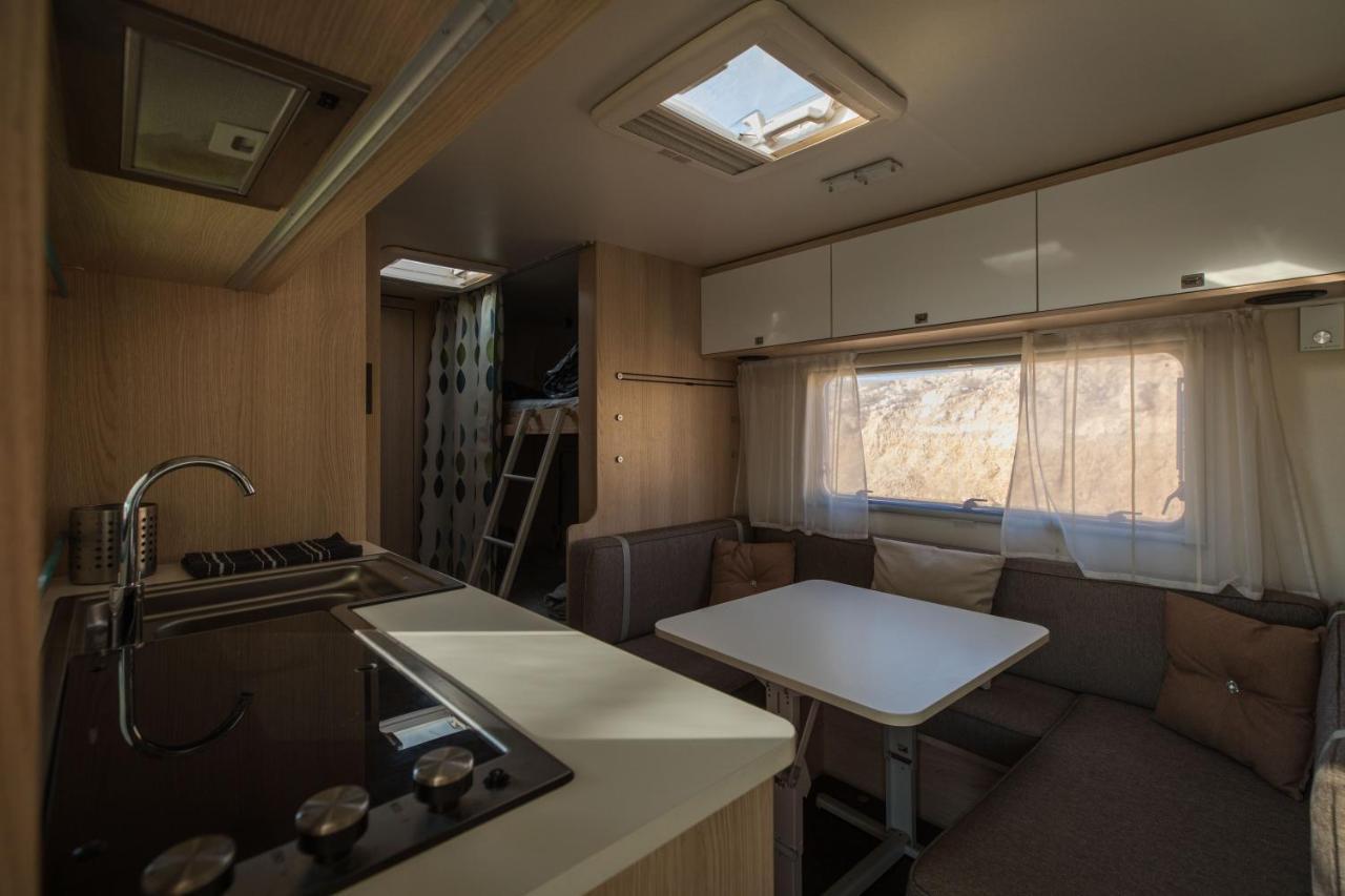 Itav Bateva Caravans - ייטב בטבע קרוואנים Micpe Ramon Zewnętrze zdjęcie