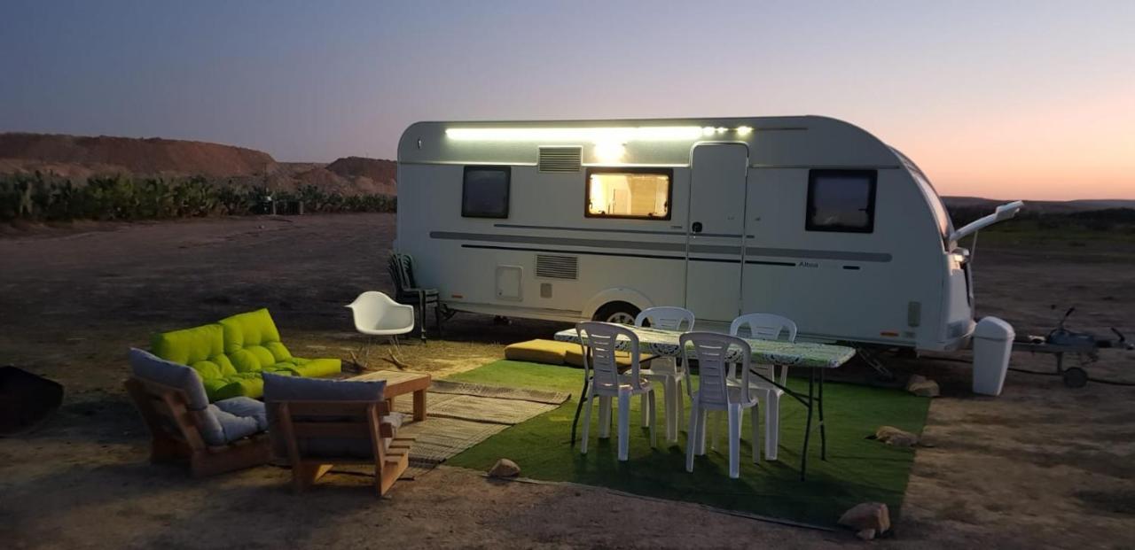 Itav Bateva Caravans - ייטב בטבע קרוואנים Micpe Ramon Zewnętrze zdjęcie