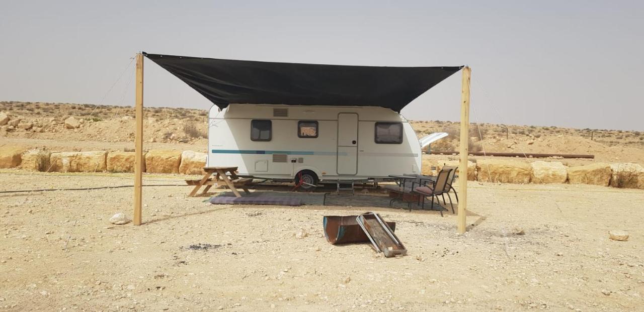 Itav Bateva Caravans - ייטב בטבע קרוואנים Micpe Ramon Zewnętrze zdjęcie