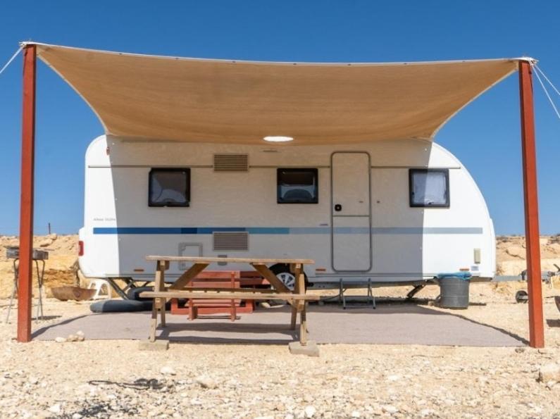 Itav Bateva Caravans - ייטב בטבע קרוואנים Micpe Ramon Zewnętrze zdjęcie